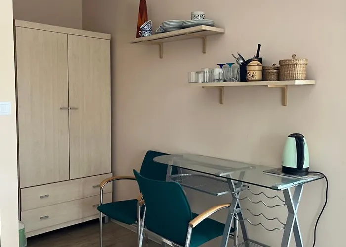 U Karolinki Landsted